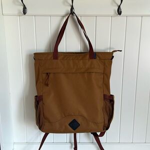 United by Blue (R)evolution™ 25L Convertible Carryall - Camel